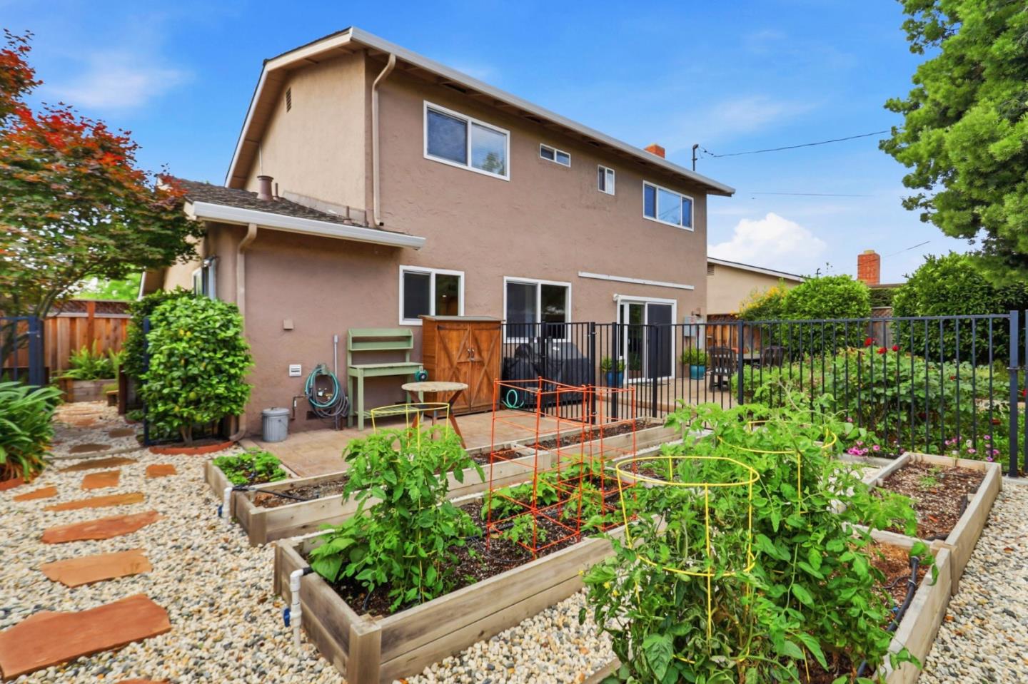 Detail Gallery Image 25 of 27 For 4029 Ross Park Dr, San Jose,  CA 95118 - 4 Beds | 2/1 Baths