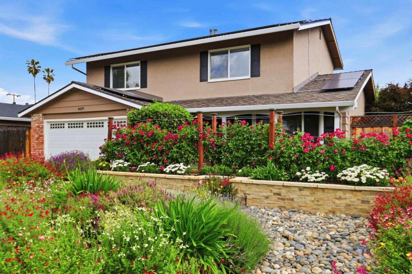 Detail Gallery Image 3 of 27 For 4029 Ross Park Dr, San Jose,  CA 95118 - 4 Beds | 2/1 Baths