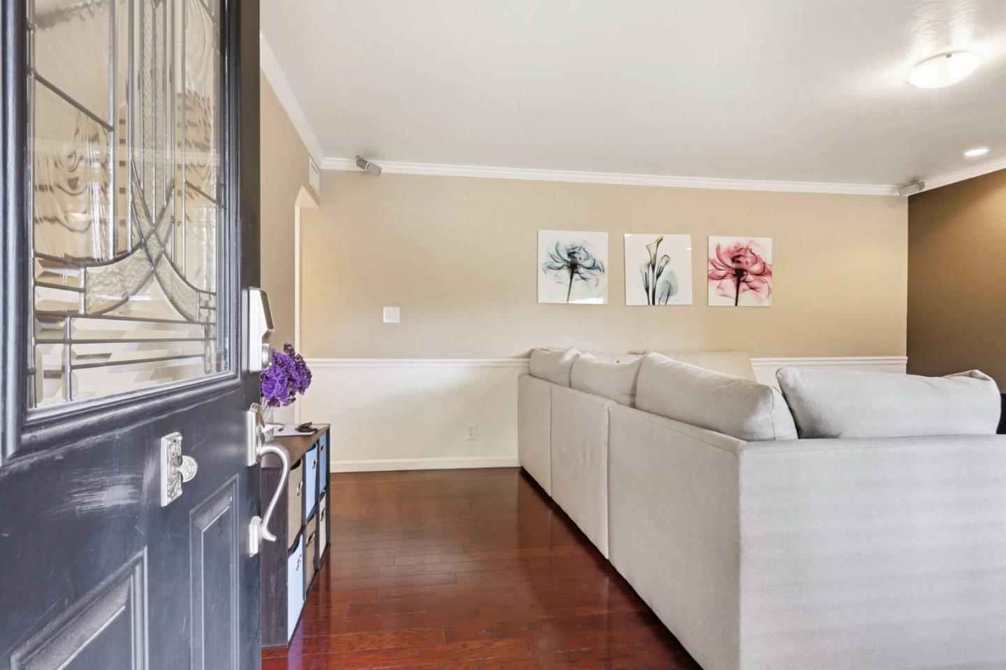 Detail Gallery Image 5 of 27 For 4029 Ross Park Dr, San Jose,  CA 95118 - 4 Beds | 2/1 Baths