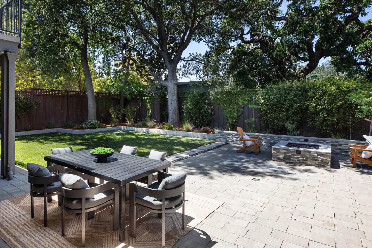 Detail Gallery Image 17 of 19 For 112 Wildwood Ave, San Carlos,  CA 94070 - 4 Beds | 3/1 Baths