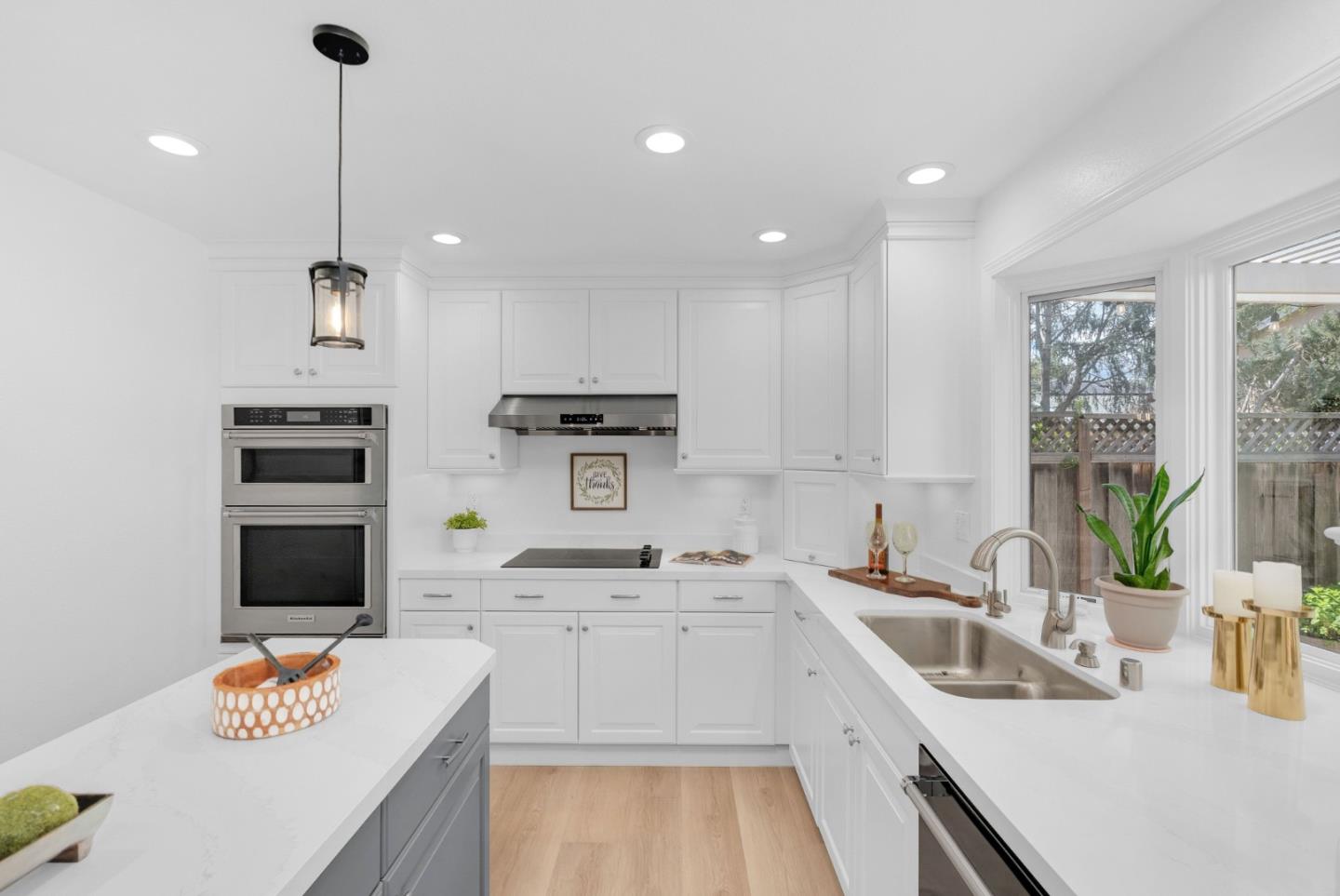 Detail Gallery Image 11 of 51 For 197 Giddings Ct, San Jose,  CA 95139 - 4 Beds | 2/1 Baths