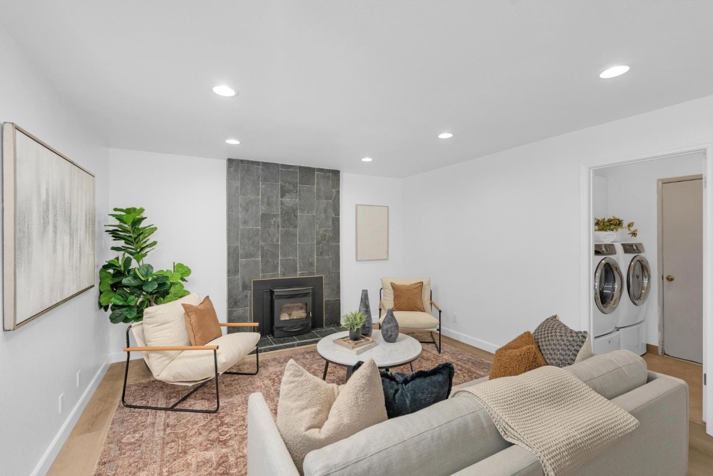 Detail Gallery Image 16 of 51 For 197 Giddings Ct, San Jose,  CA 95139 - 4 Beds | 2/1 Baths