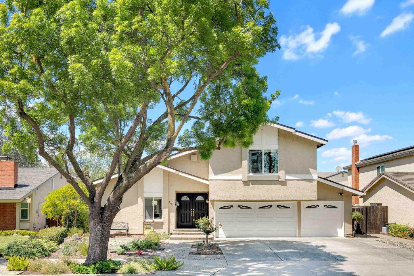 Detail Gallery Image 2 of 51 For 197 Giddings Ct, San Jose,  CA 95139 - 4 Beds | 2/1 Baths