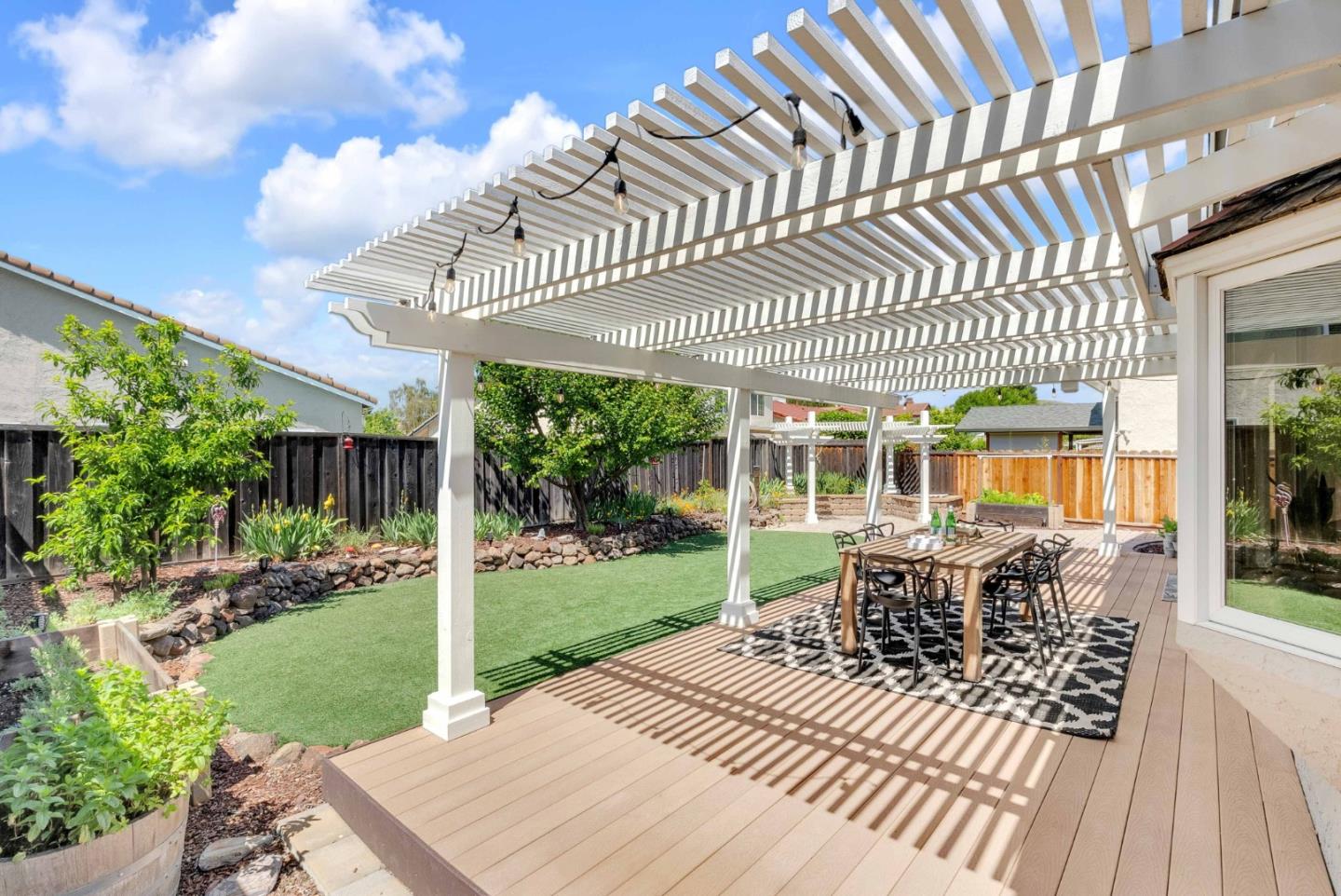 Detail Gallery Image 40 of 51 For 197 Giddings Ct, San Jose,  CA 95139 - 4 Beds | 2/1 Baths