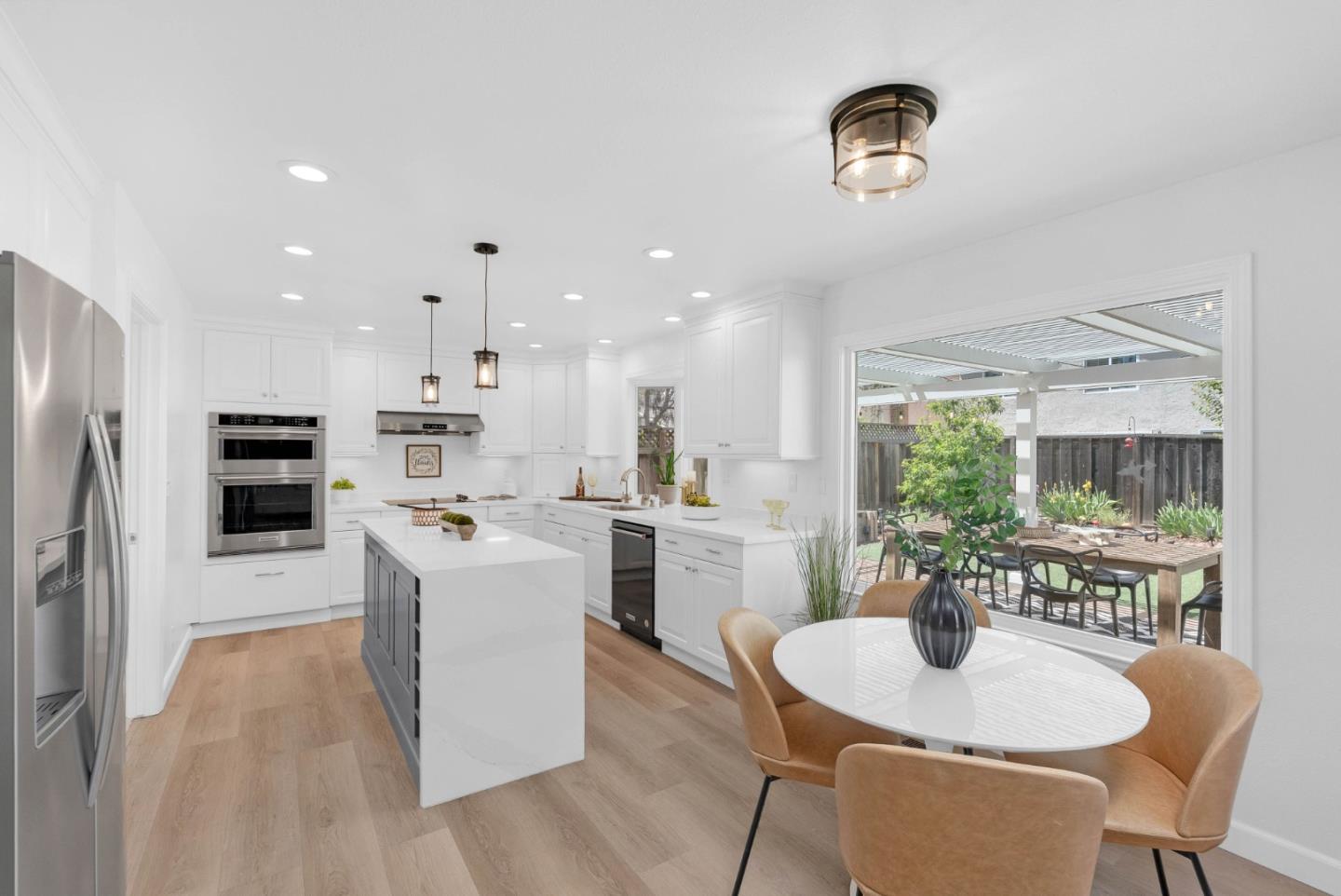 Detail Gallery Image 9 of 51 For 197 Giddings Ct, San Jose,  CA 95139 - 4 Beds | 2/1 Baths