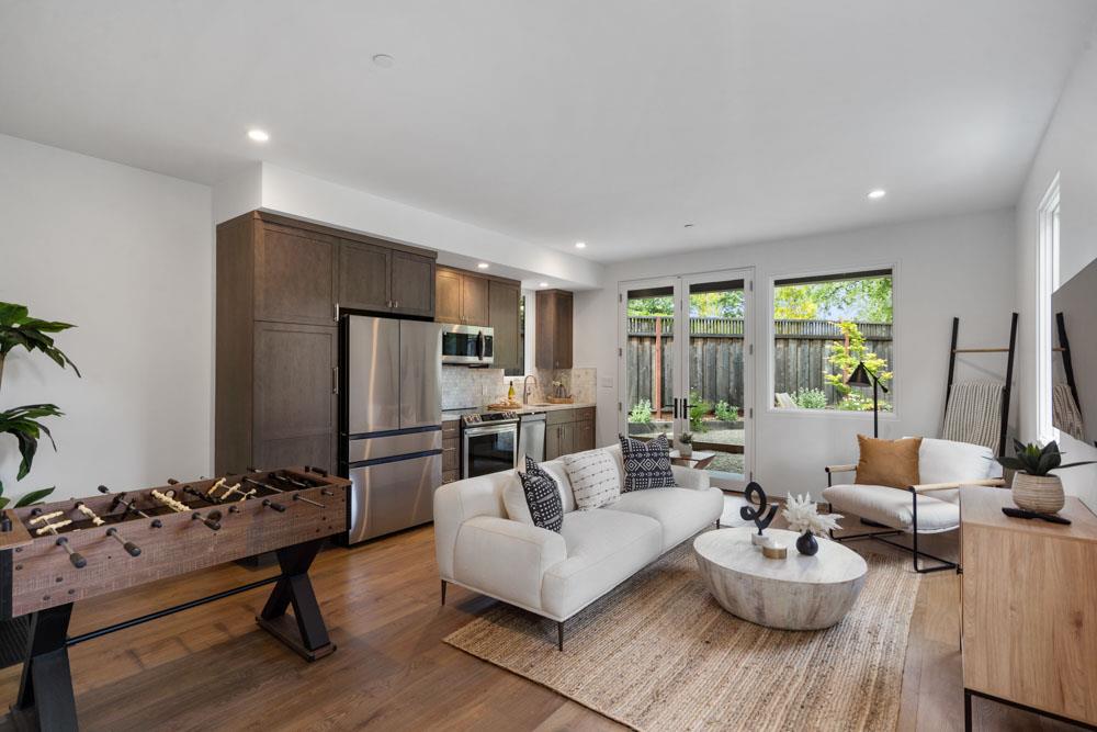 Detail Gallery Image 15 of 31 For 141 Lake Rd, Portola Valley,  CA 94028 - 4 Beds | 5 Baths