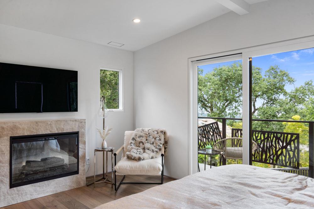 Detail Gallery Image 21 of 31 For 141 Lake Rd, Portola Valley,  CA 94028 - 4 Beds | 5 Baths