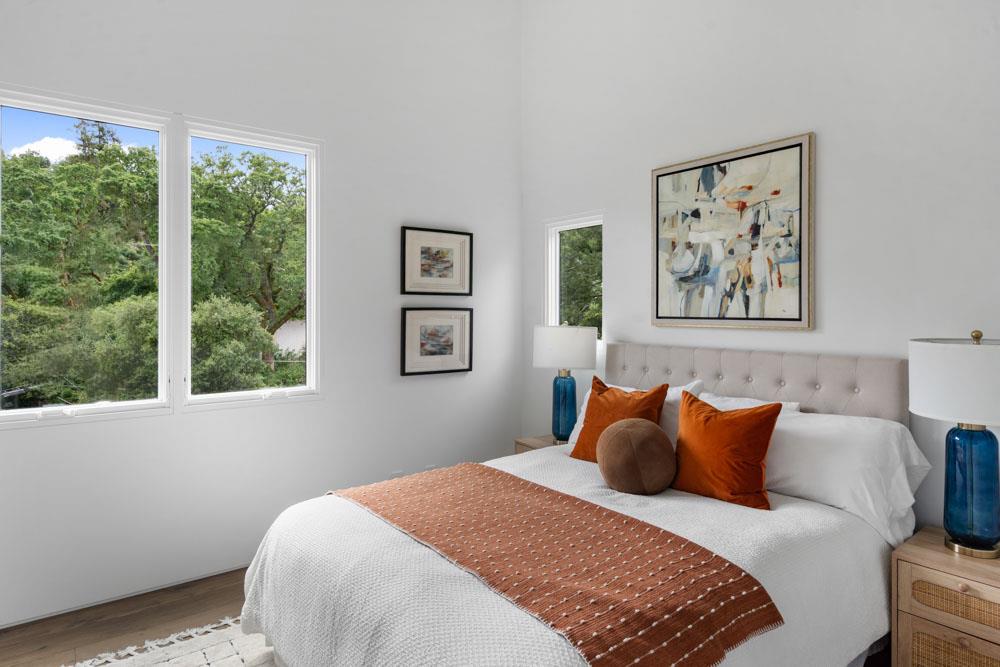 Detail Gallery Image 26 of 31 For 141 Lake Rd, Portola Valley,  CA 94028 - 4 Beds | 5 Baths