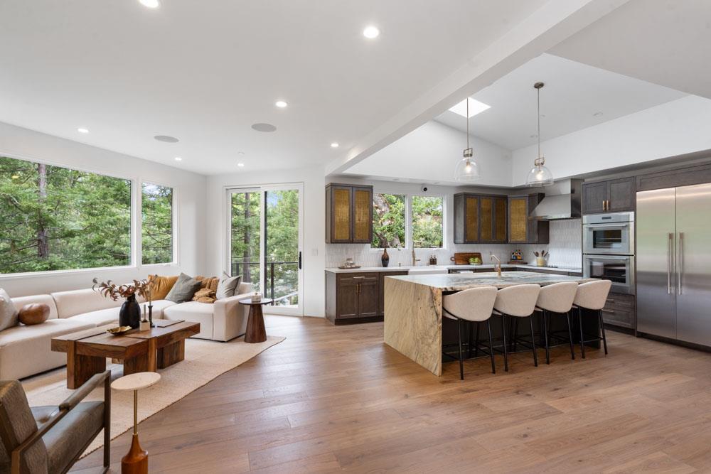 Detail Gallery Image 3 of 31 For 141 Lake Rd, Portola Valley,  CA 94028 - 4 Beds | 5 Baths