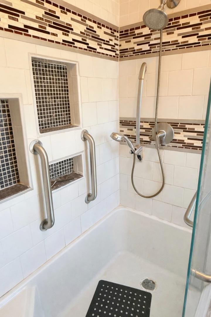 Detail Gallery Image 14 of 29 For 2575 Gumdrop Dr, San Jose,  CA 95148 - 4 Beds | 2/1 Baths