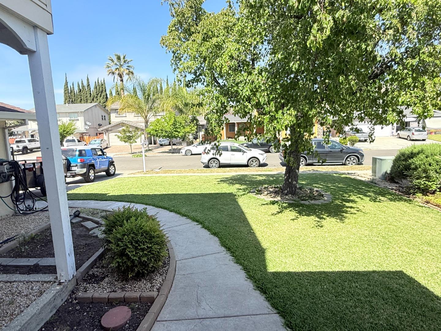 Detail Gallery Image 5 of 29 For 2575 Gumdrop Dr, San Jose,  CA 95148 - 4 Beds | 2/1 Baths