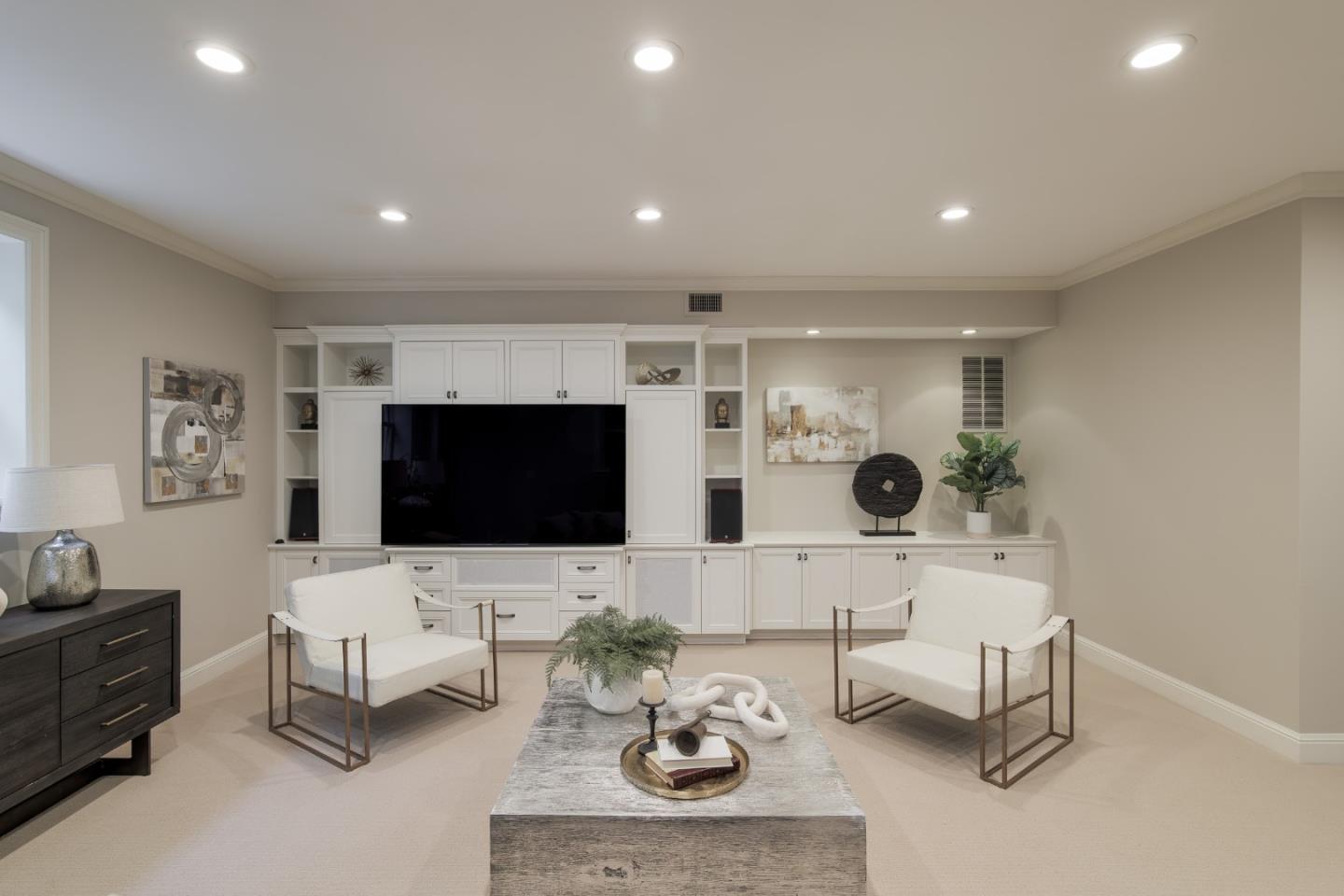 Detail Gallery Image 34 of 49 For 1205 Woodland Ave, Menlo Park,  CA 94025 - 5 Beds | 3 Baths