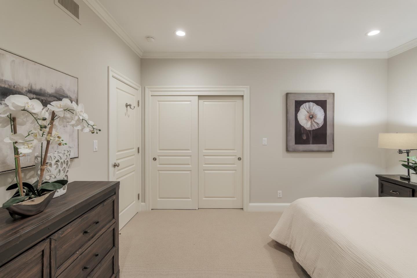 Detail Gallery Image 36 of 49 For 1205 Woodland Ave, Menlo Park,  CA 94025 - 5 Beds | 3 Baths