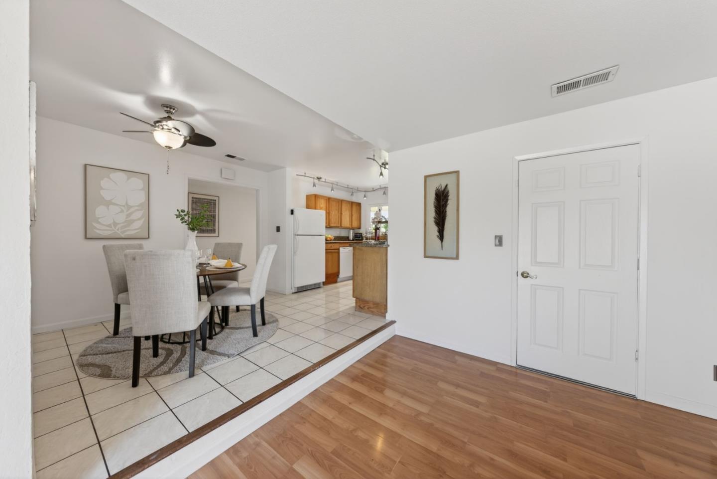 Detail Gallery Image 11 of 33 For 1321 Fernwood Ln, Gilroy,  CA 95020 - 4 Beds | 2 Baths