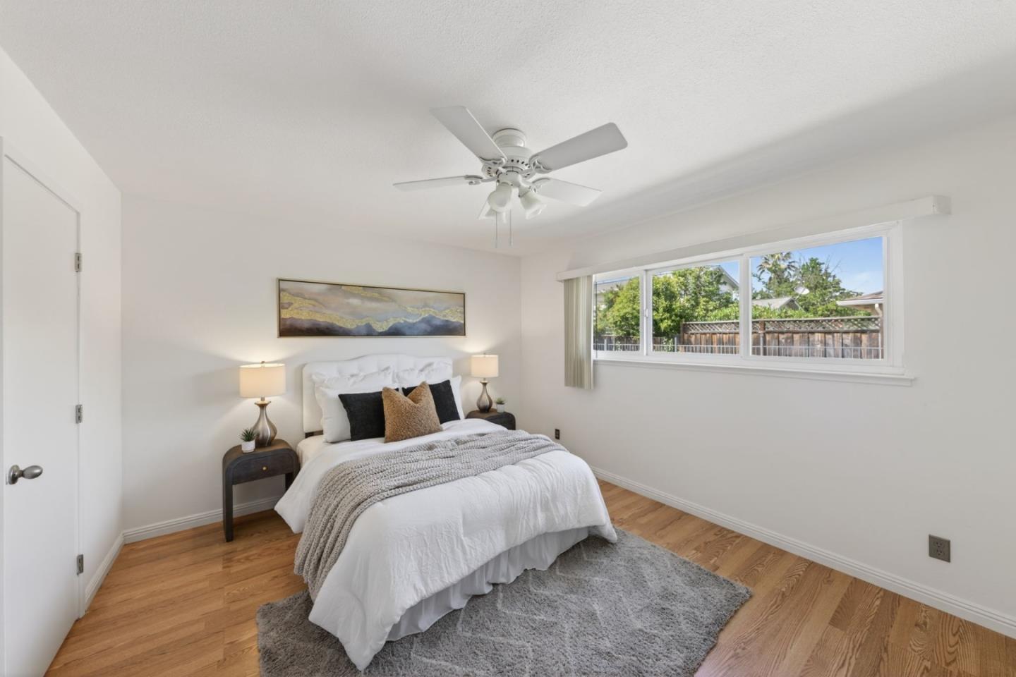 Detail Gallery Image 18 of 33 For 1321 Fernwood Ln, Gilroy,  CA 95020 - 4 Beds | 2 Baths