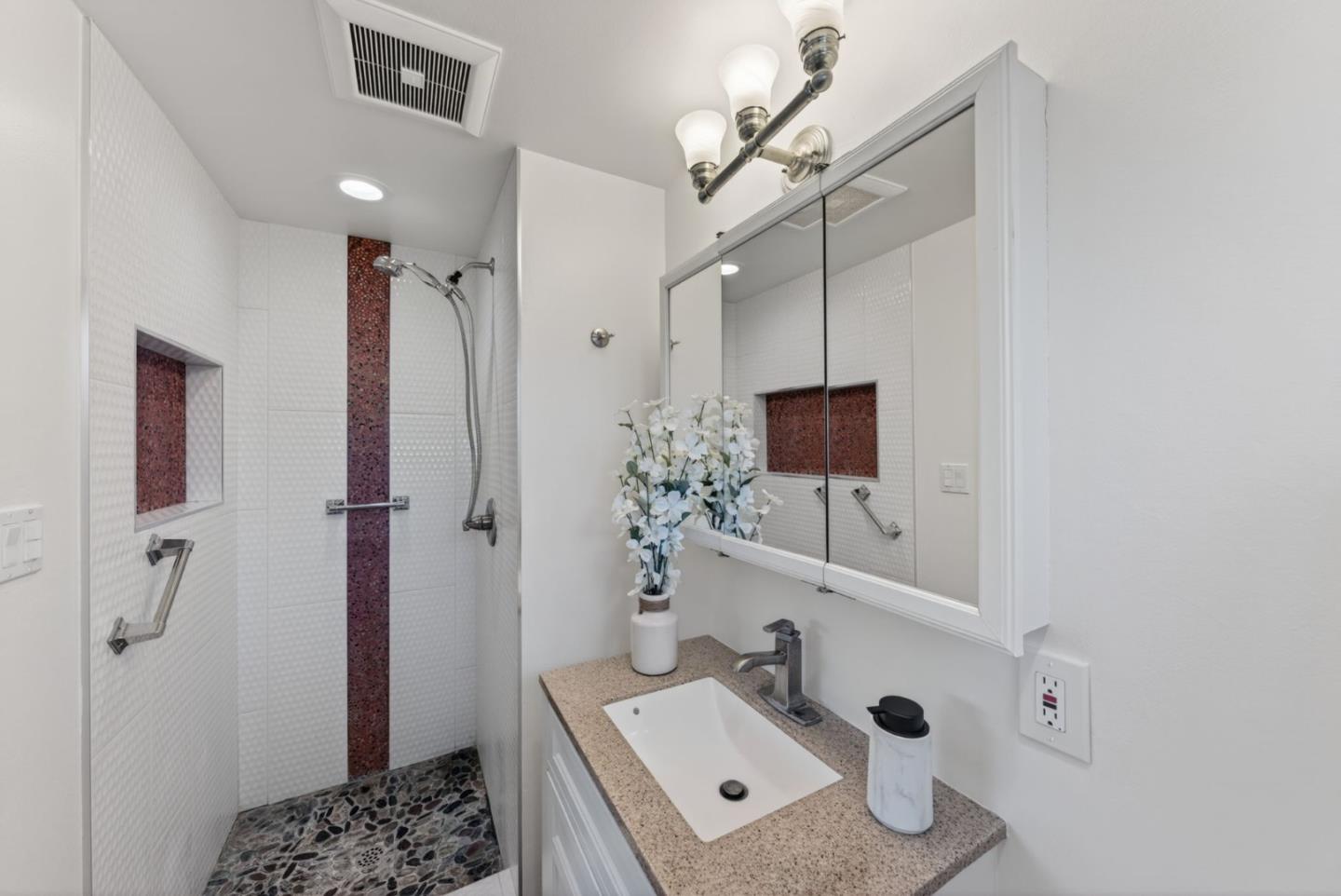 Detail Gallery Image 20 of 33 For 1321 Fernwood Ln, Gilroy,  CA 95020 - 4 Beds | 2 Baths