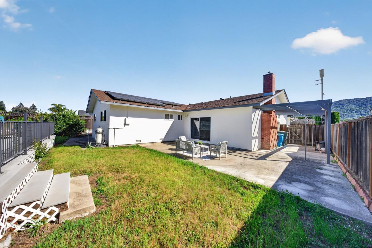 Detail Gallery Image 30 of 33 For 1321 Fernwood Ln, Gilroy,  CA 95020 - 4 Beds | 2 Baths