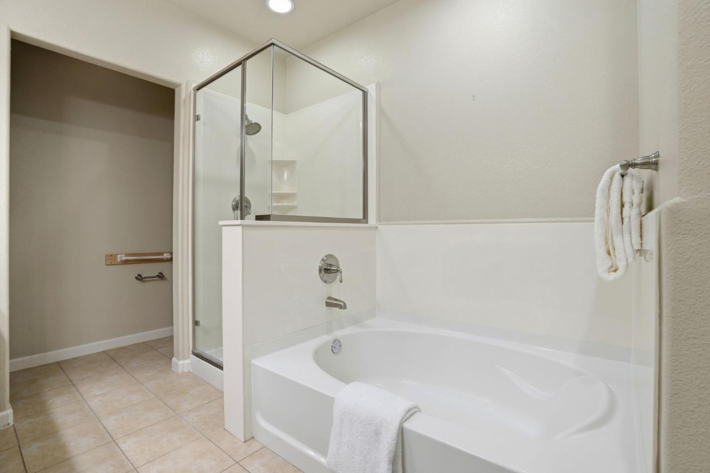 Photo #19: ML82043734 Listing: Photo #19