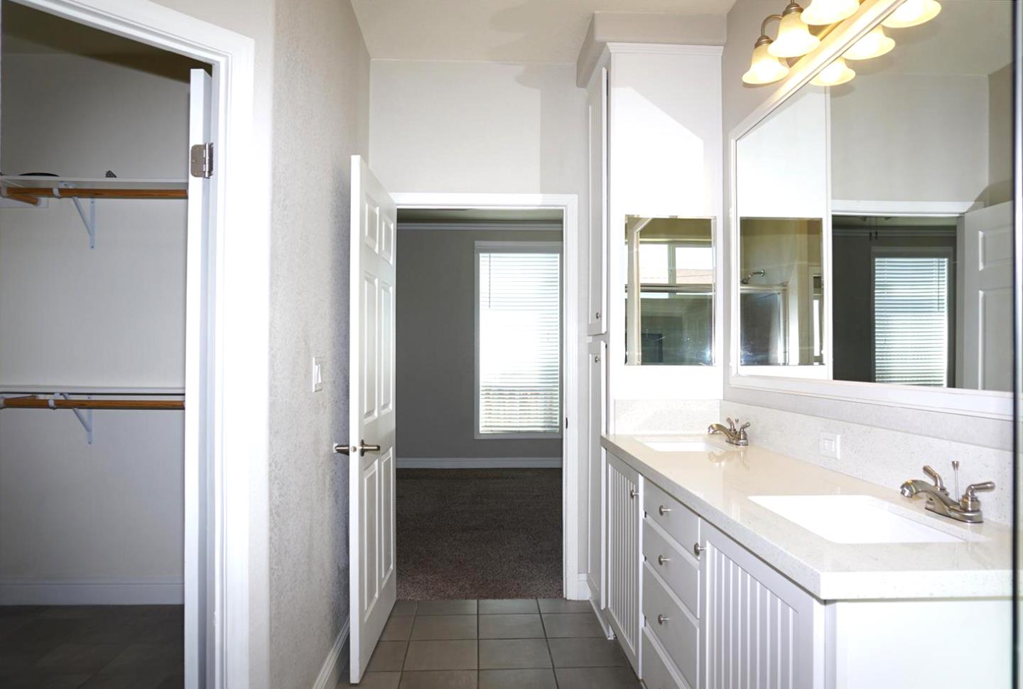 Detail Gallery Image 14 of 28 For 1225 Vienna Dr #391,  Sunnyvale,  CA 94089 - 3 Beds | 2 Baths