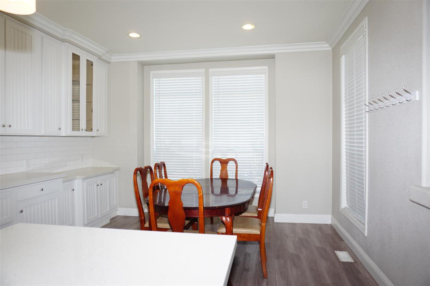 Detail Gallery Image 6 of 28 For 1225 Vienna Dr #391,  Sunnyvale,  CA 94089 - 3 Beds | 2 Baths