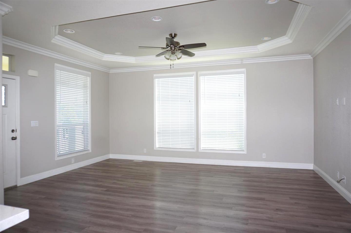 Detail Gallery Image 8 of 28 For 1225 Vienna Dr #391,  Sunnyvale,  CA 94089 - 3 Beds | 2 Baths