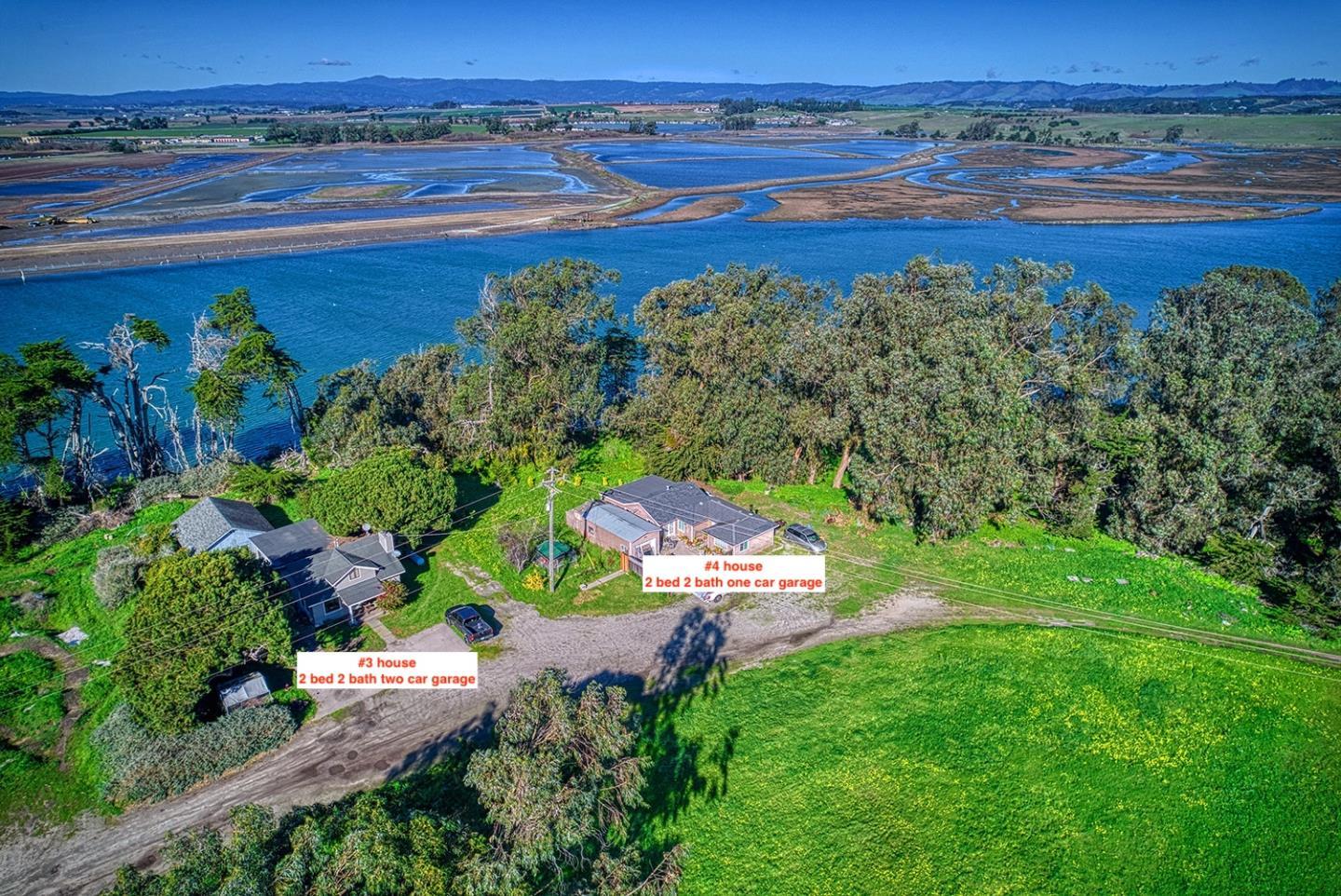 Detail Gallery Image 10 of 55 For 7201 Ca-1, Moss Landing,  CA 95039 - 9 Beds | 8 Baths