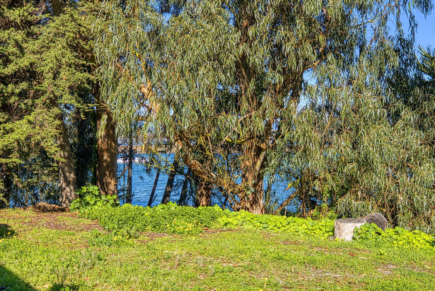 Detail Gallery Image 19 of 55 For 7201 Ca-1, Moss Landing,  CA 95039 - 9 Beds | 8 Baths