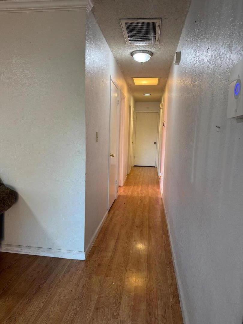 Detail Gallery Image 5 of 13 For 1133 Topaz Dr, Manteca,  CA 95336 - 4 Beds | 2 Baths