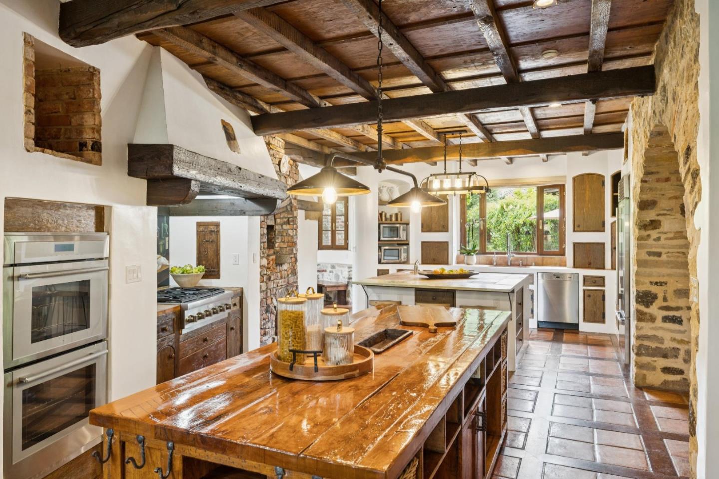 Detail Gallery Image 11 of 65 For 600 Moore Rd, Woodside,  CA 94062 - 4 Beds | 4/1 Baths