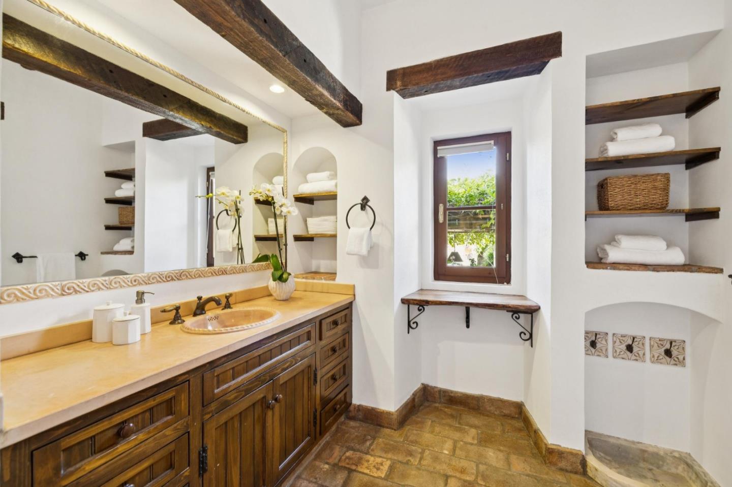 Detail Gallery Image 21 of 65 For 600 Moore Rd, Woodside,  CA 94062 - 4 Beds | 4/1 Baths