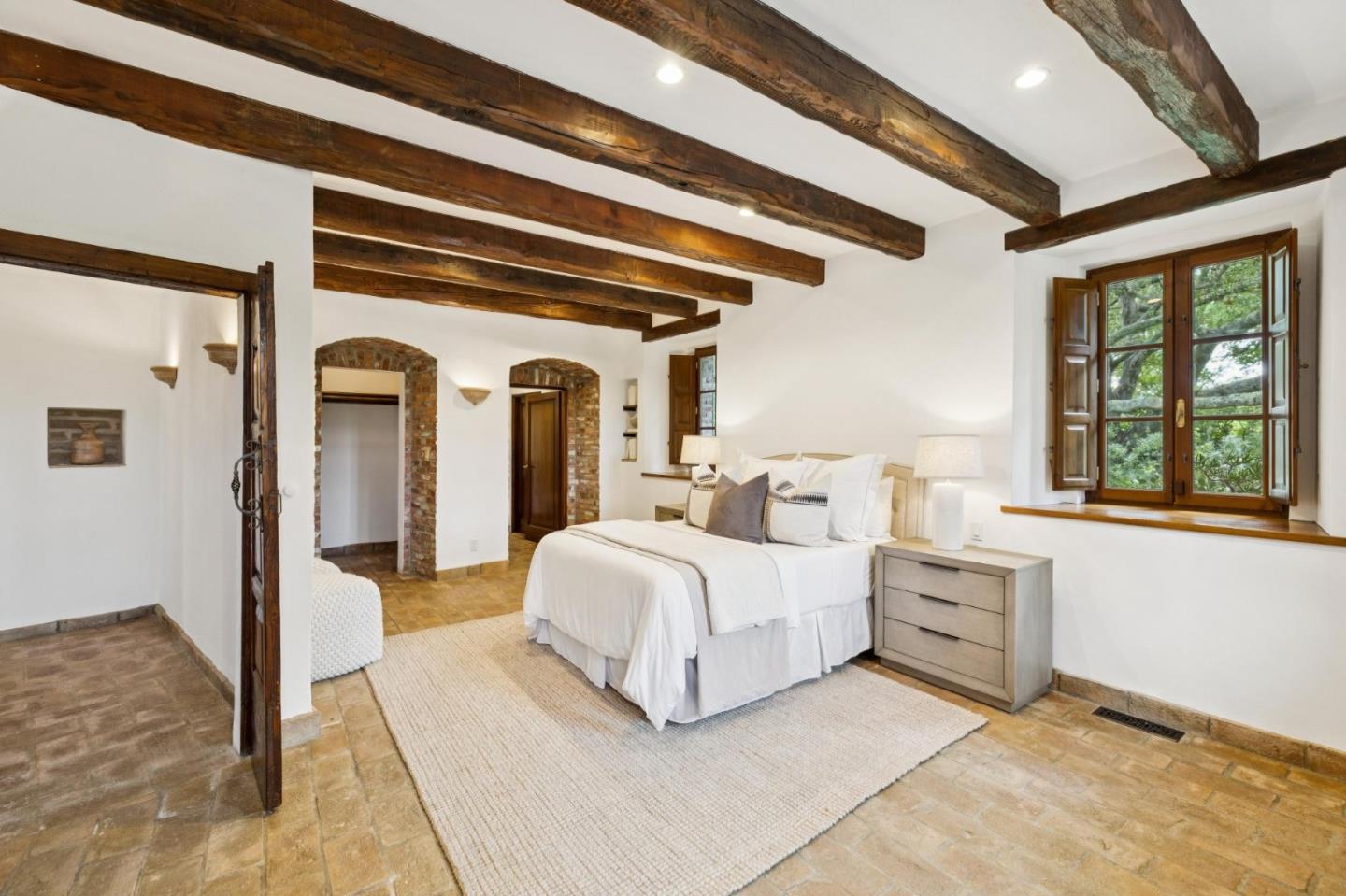 Detail Gallery Image 23 of 65 For 600 Moore Rd, Woodside,  CA 94062 - 4 Beds | 4/1 Baths