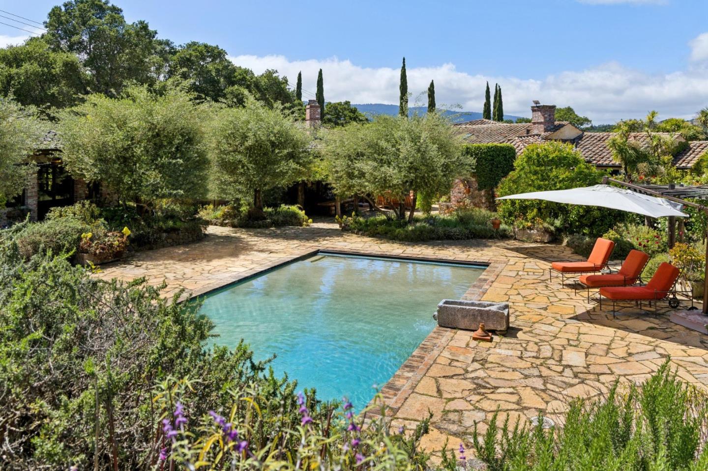 Detail Gallery Image 36 of 65 For 600 Moore Rd, Woodside,  CA 94062 - 4 Beds | 4/1 Baths