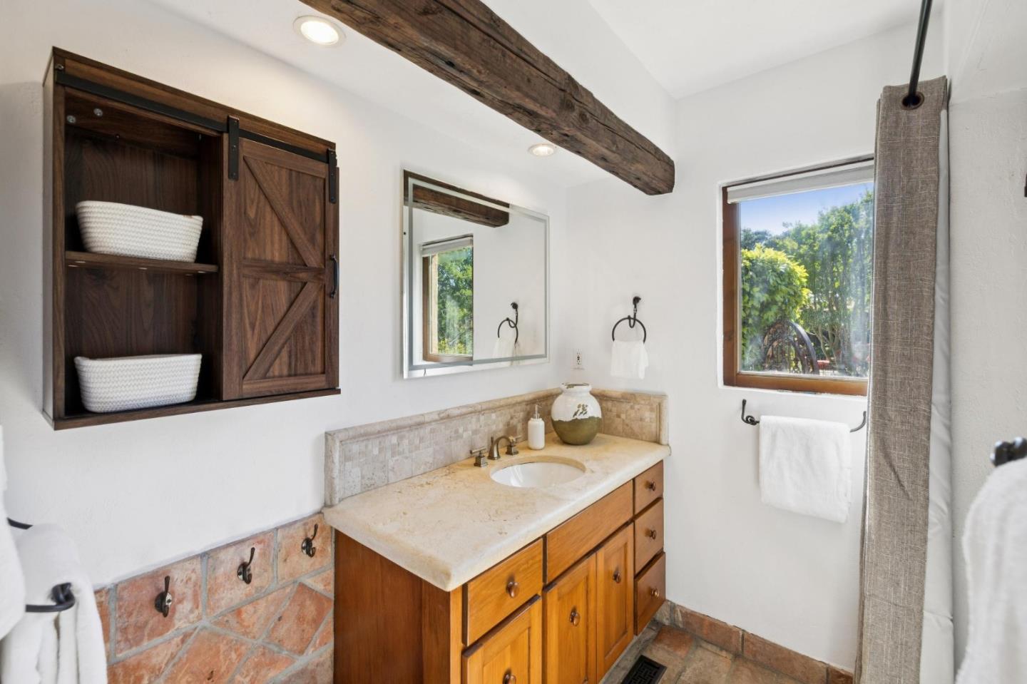 Detail Gallery Image 40 of 65 For 600 Moore Rd, Woodside,  CA 94062 - 4 Beds | 4/1 Baths