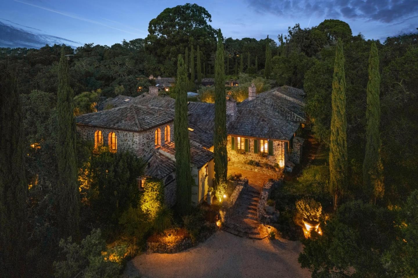 Detail Gallery Image 5 of 65 For 600 Moore Rd, Woodside,  CA 94062 - 4 Beds | 4/1 Baths