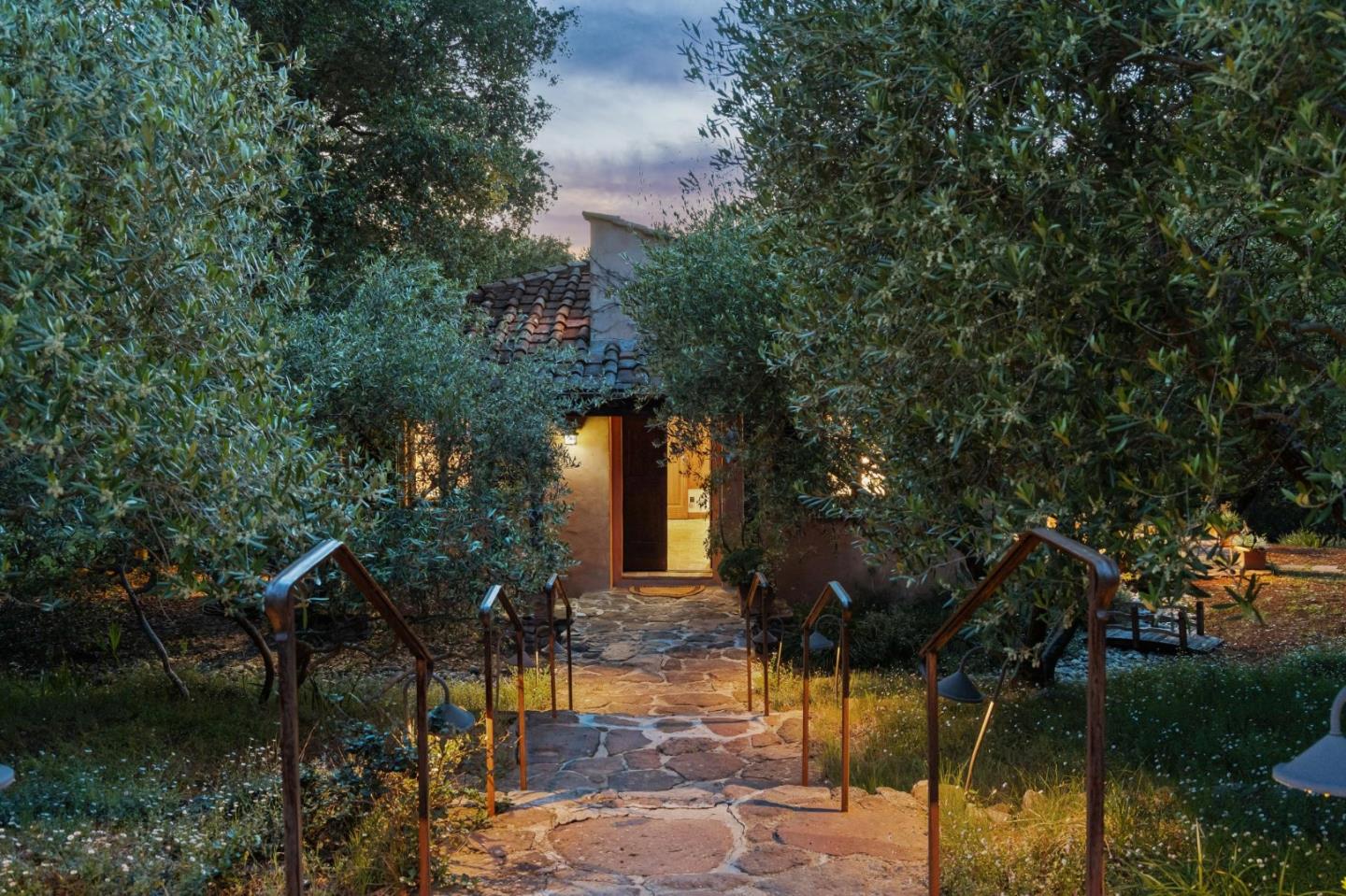 Detail Gallery Image 60 of 65 For 600 Moore Rd, Woodside,  CA 94062 - 4 Beds | 4/1 Baths