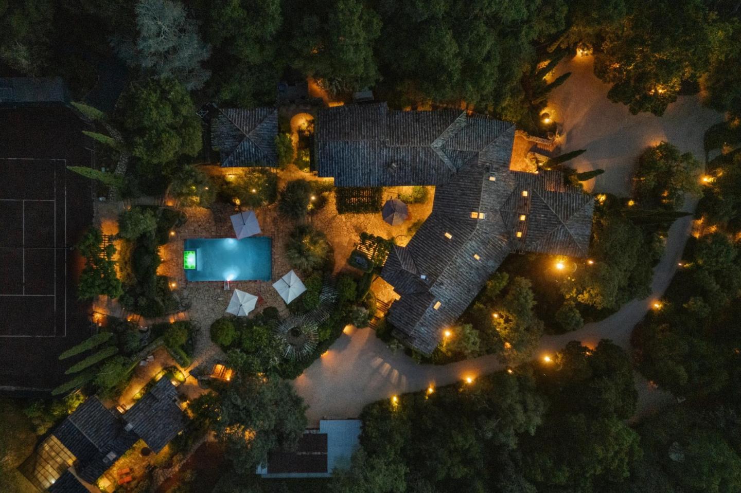 Detail Gallery Image 62 of 65 For 600 Moore Rd, Woodside,  CA 94062 - 4 Beds | 4/1 Baths