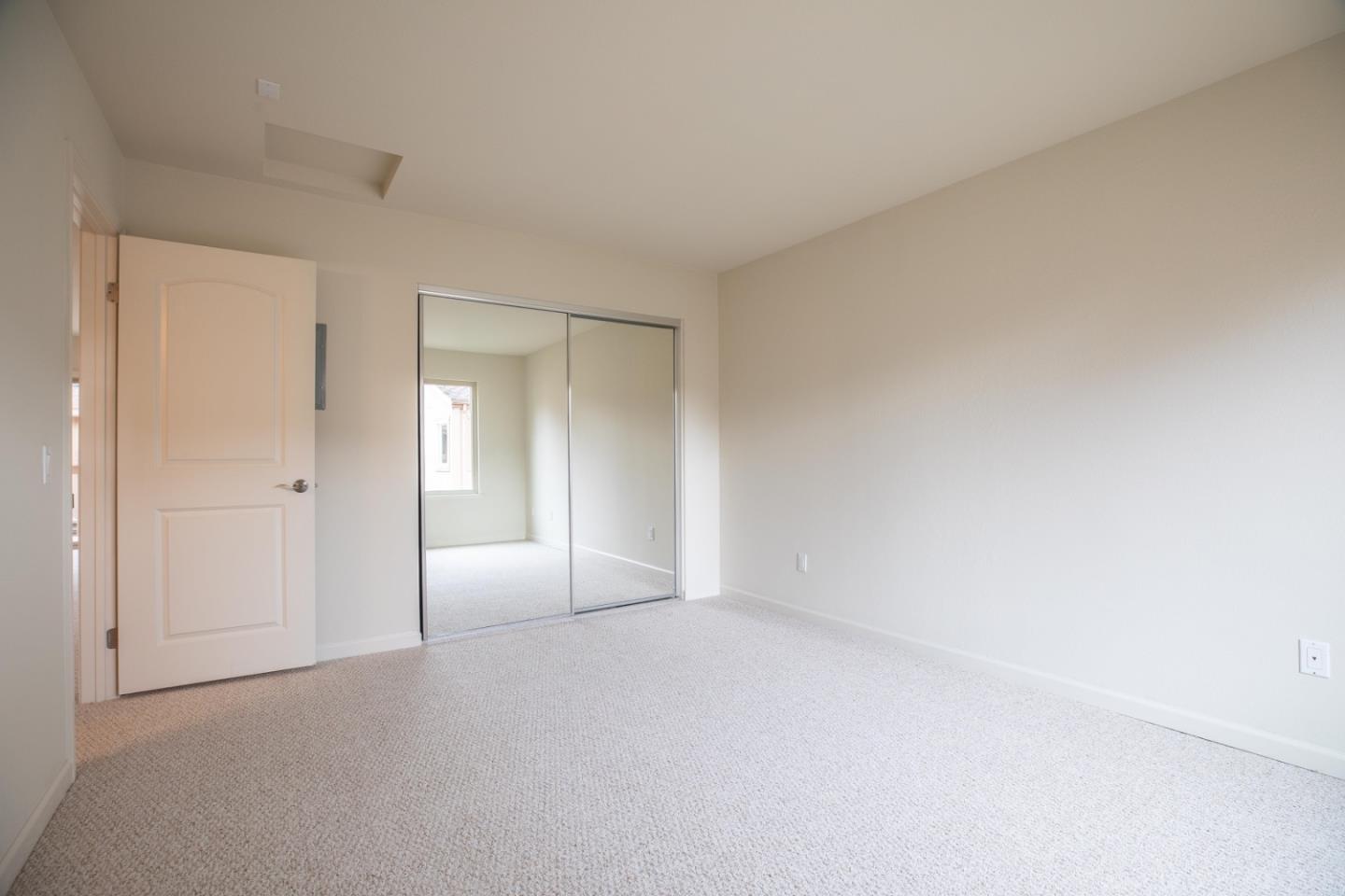 Detail Gallery Image 21 of 33 For 300 Glenwood Cir #258,  Monterey,  CA 93940 - 1 Beds | 1 Baths