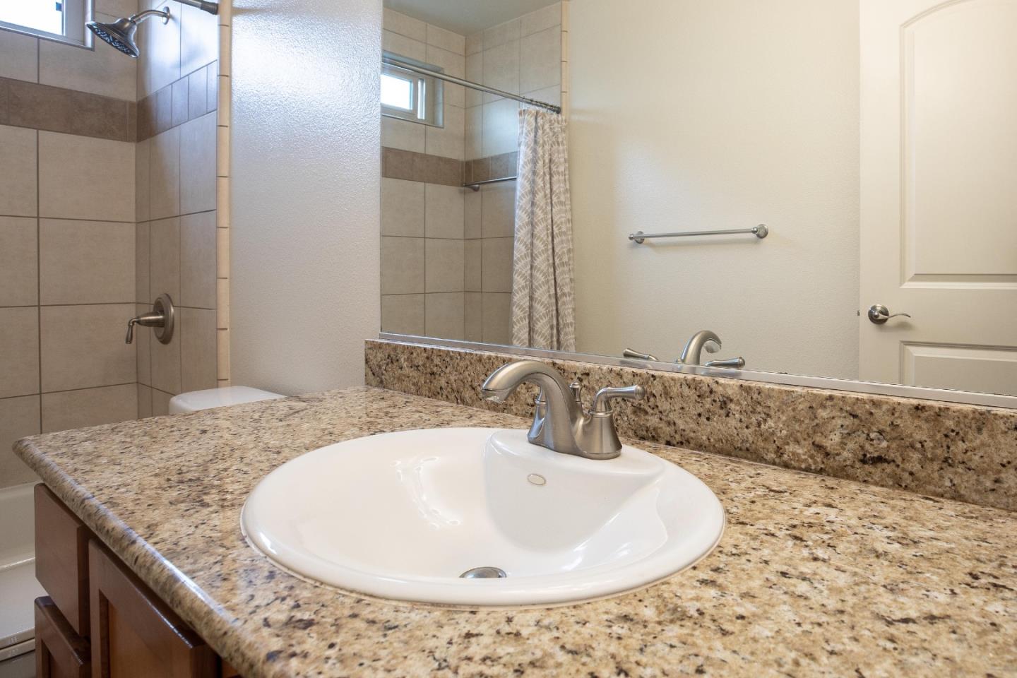 Detail Gallery Image 26 of 33 For 300 Glenwood Cir #258,  Monterey,  CA 93940 - 1 Beds | 1 Baths