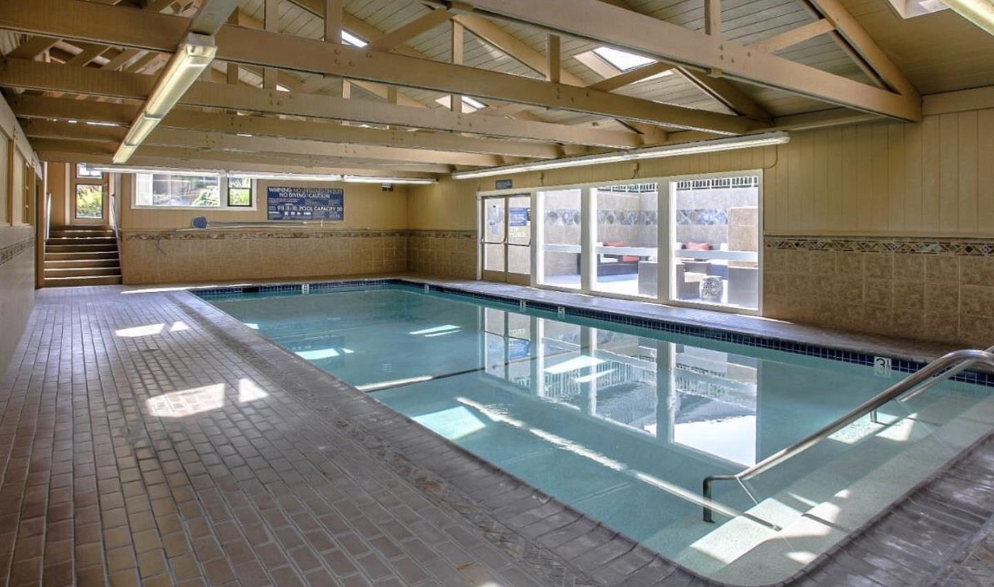 Detail Gallery Image 32 of 33 For 300 Glenwood Cir #258,  Monterey,  CA 93940 - 1 Beds | 1 Baths