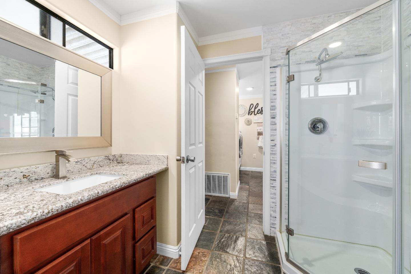 Detail Gallery Image 14 of 36 For 789 Green Valley Rd #11,  Watsonville,  CA 95076 - 2 Beds | 2 Baths