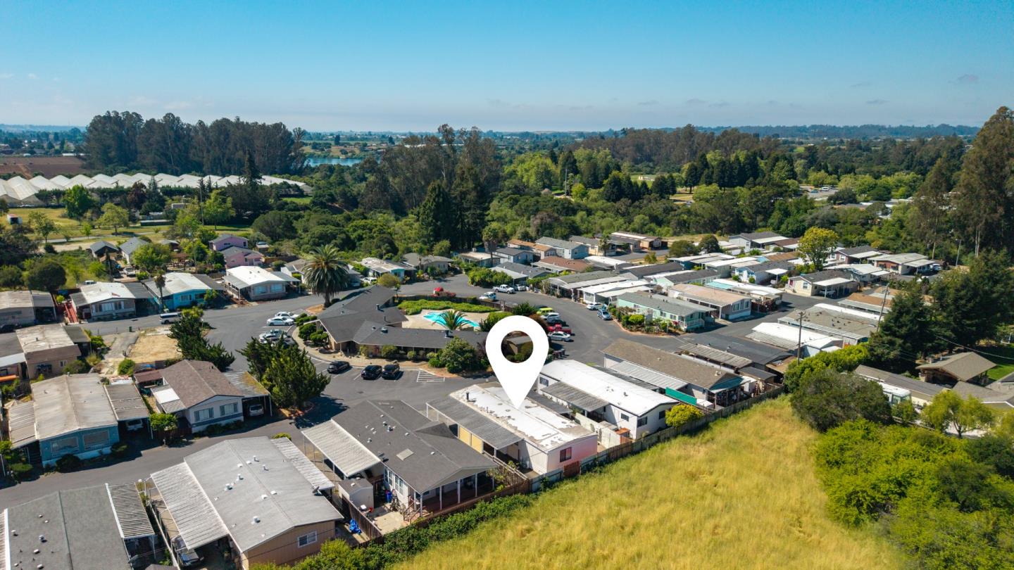 Detail Gallery Image 34 of 36 For 789 Green Valley Rd #11,  Watsonville,  CA 95076 - 2 Beds | 2 Baths