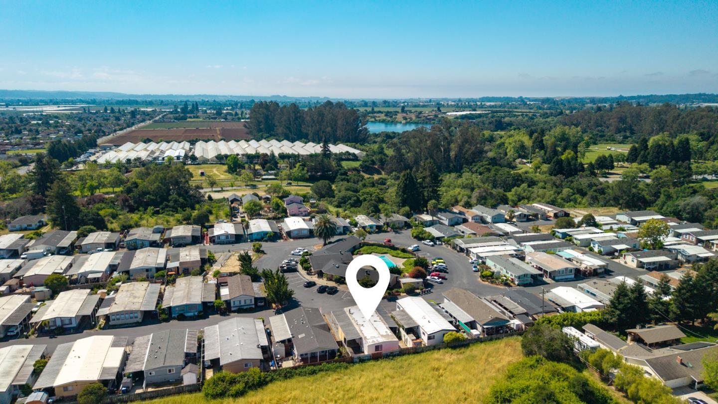 Detail Gallery Image 35 of 36 For 789 Green Valley Rd #11,  Watsonville,  CA 95076 - 2 Beds | 2 Baths