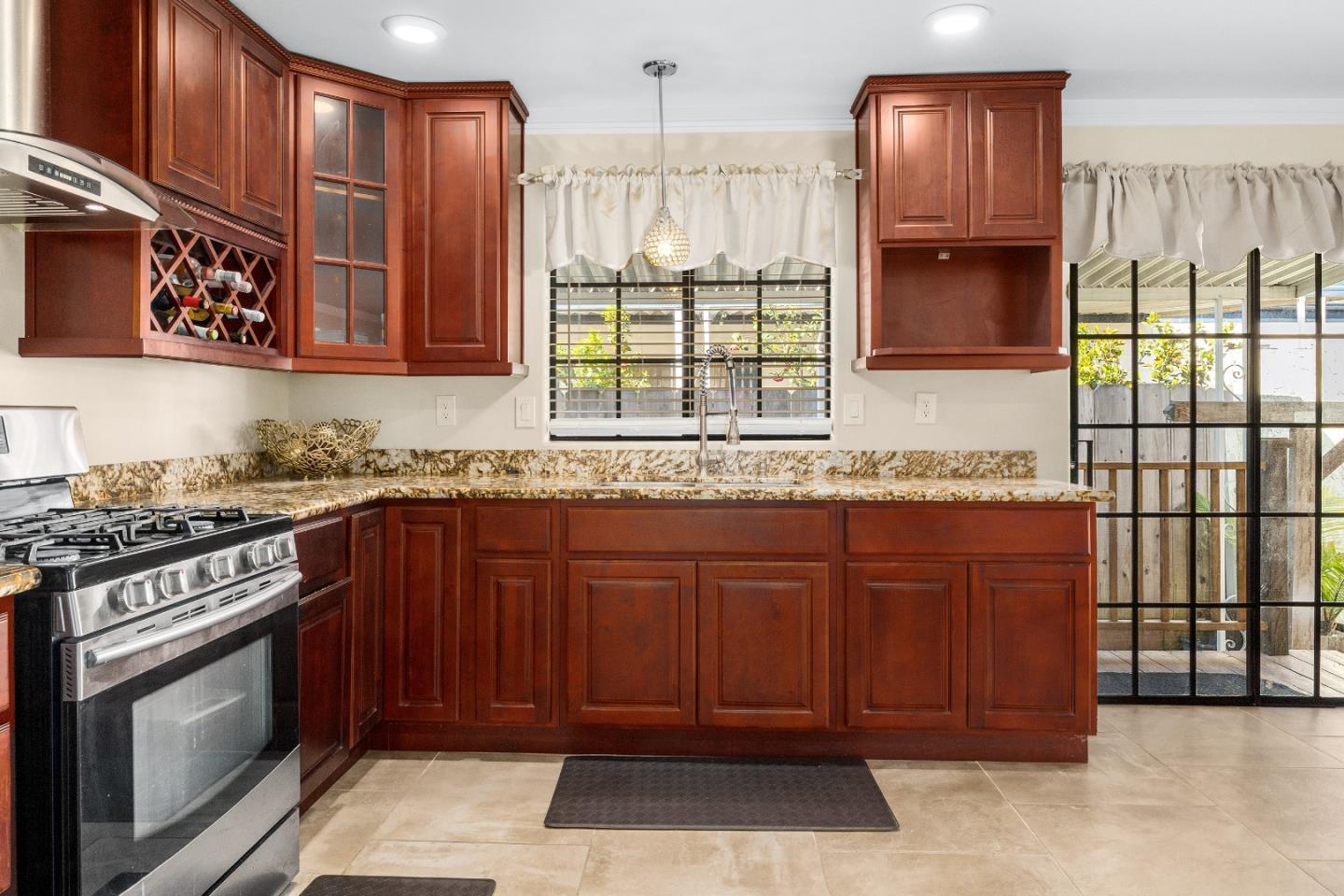 Detail Gallery Image 8 of 36 For 789 Green Valley Rd #11,  Watsonville,  CA 95076 - 2 Beds | 2 Baths