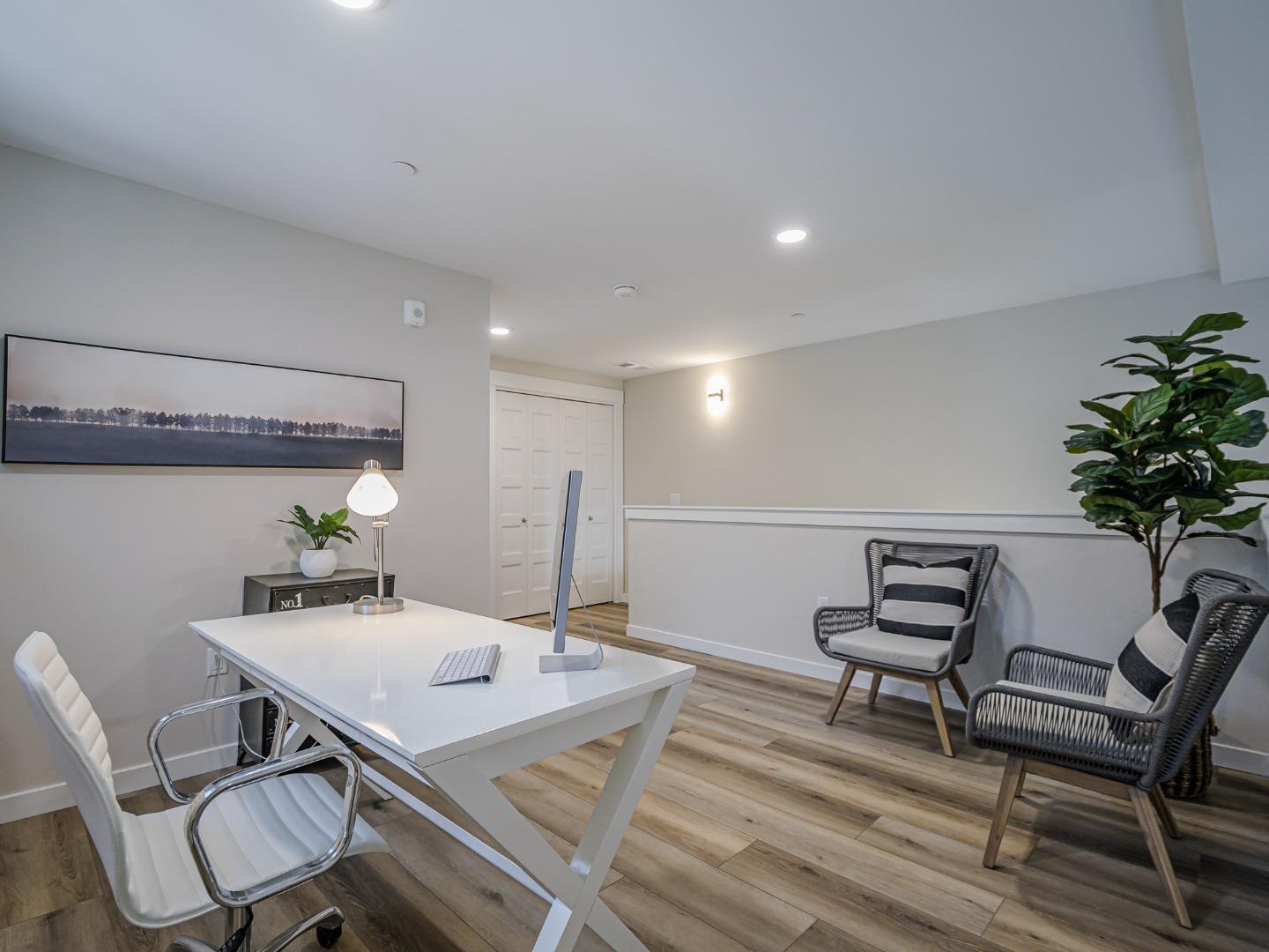 Detail Gallery Image 10 of 25 For 136 Aptos Village Way #1,  Aptos,  CA 95003 - 2 Beds | 2 Baths