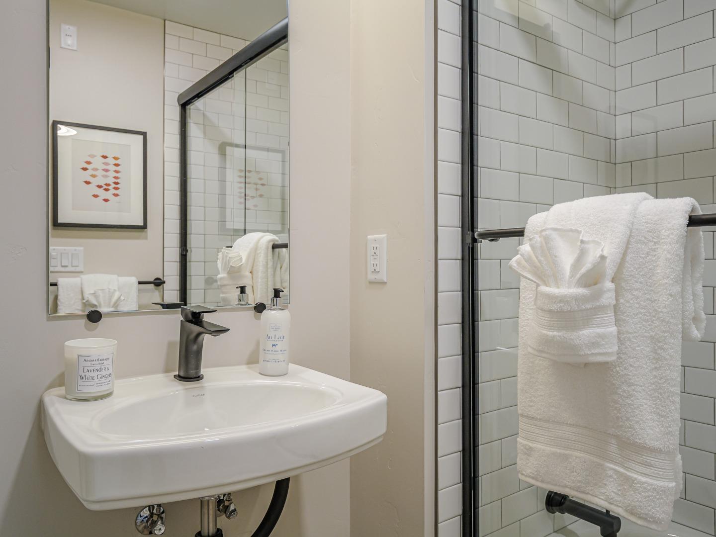 Detail Gallery Image 24 of 25 For 136 Aptos Village Way #1,  Aptos,  CA 95003 - 2 Beds | 2 Baths