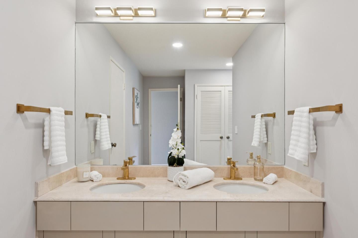 Detail Gallery Image 23 of 47 For Address Not Disclosed, Pebble Beach,  CA 93953 - 2 Beds | 2 Baths