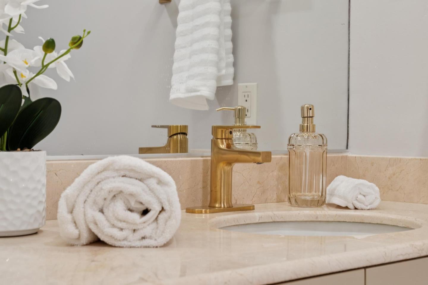 Detail Gallery Image 24 of 47 For Address Not Disclosed, Pebble Beach,  CA 93953 - 2 Beds | 2 Baths