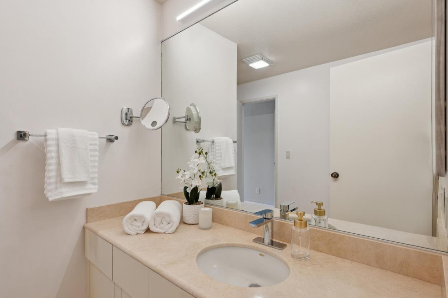 Detail Gallery Image 31 of 47 For Address Not Disclosed, Pebble Beach,  CA 93953 - 2 Beds | 2 Baths