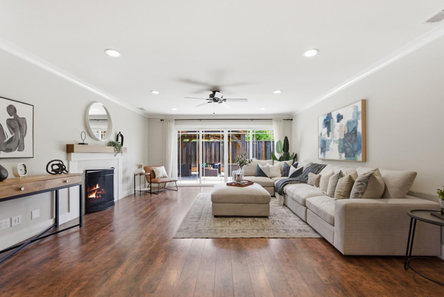 Detail Gallery Image 12 of 69 For 1594 Chambers Dr, San Jose,  CA 95118 - 4 Beds | 2/1 Baths