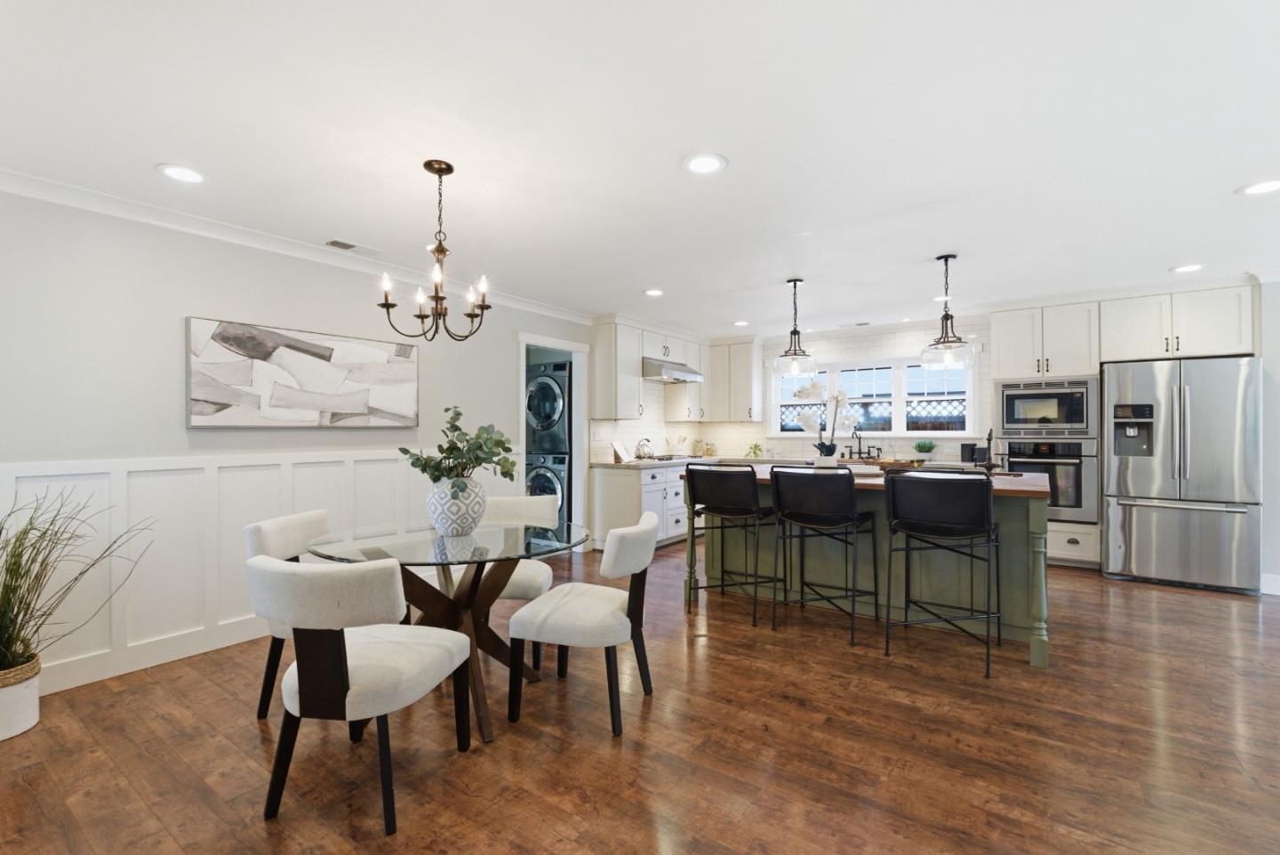 Detail Gallery Image 18 of 69 For 1594 Chambers Dr, San Jose,  CA 95118 - 4 Beds | 2/1 Baths